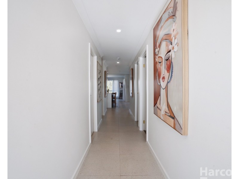 16 Watts Street, West Kempsey NSW 2440