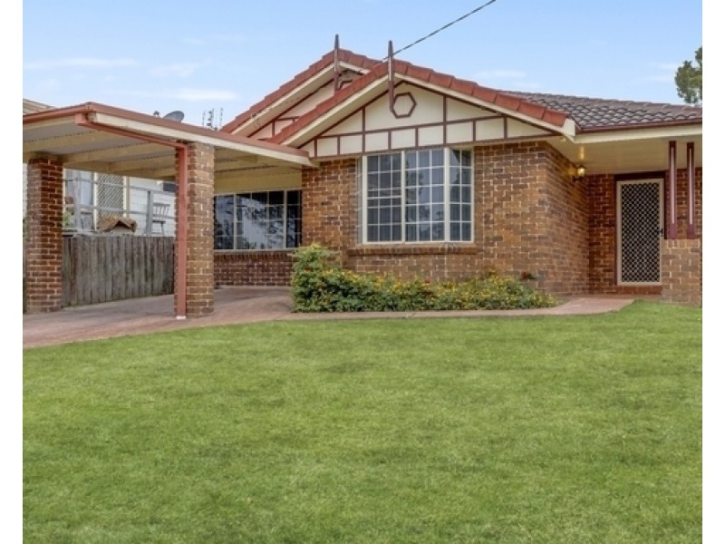 44 Alverton Street, Greenhill NSW 2440