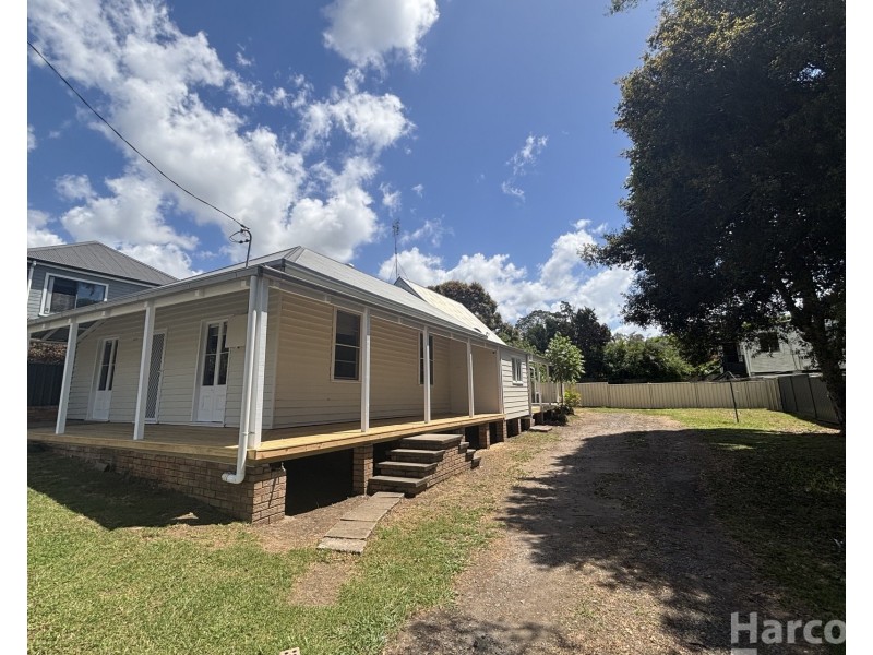 52 Wide Street, West Kempsey NSW 2440