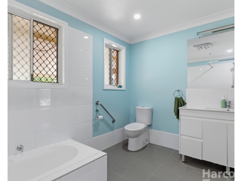 1 Monash Avenue, West Kempsey NSW 2440