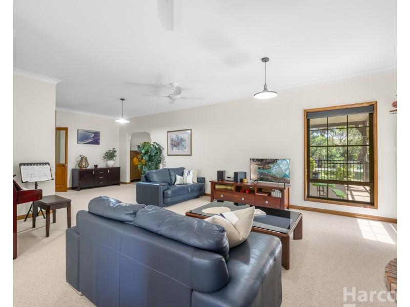 155 Phillip Drive, South West Rocks NSW 2431