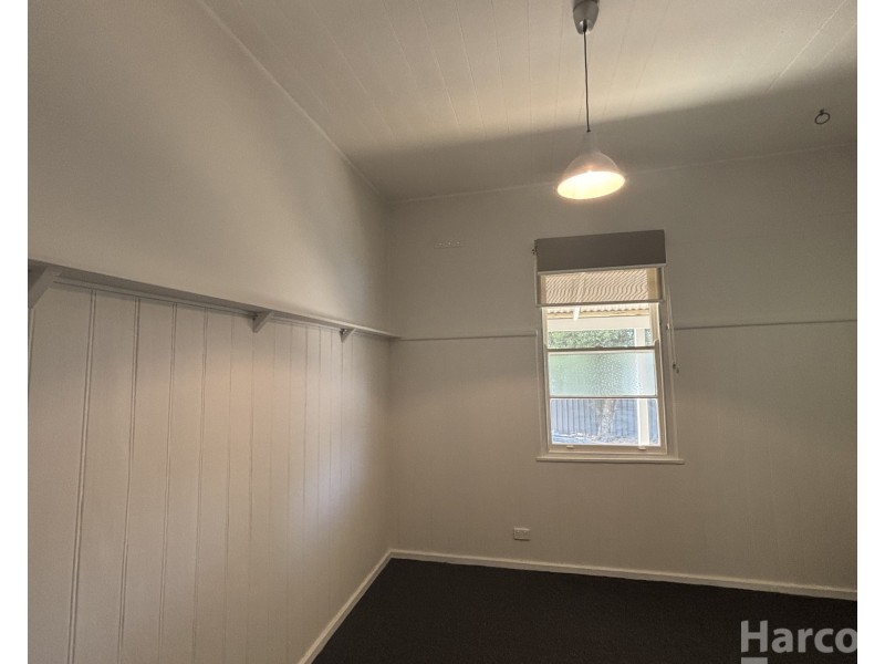 52 Wide Street, West Kempsey NSW 2440