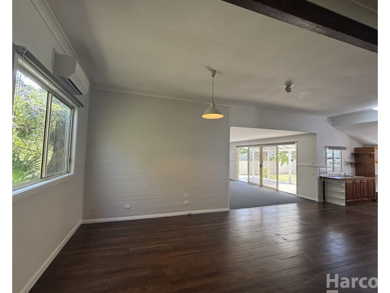 52 Wide Street, West Kempsey NSW 2440