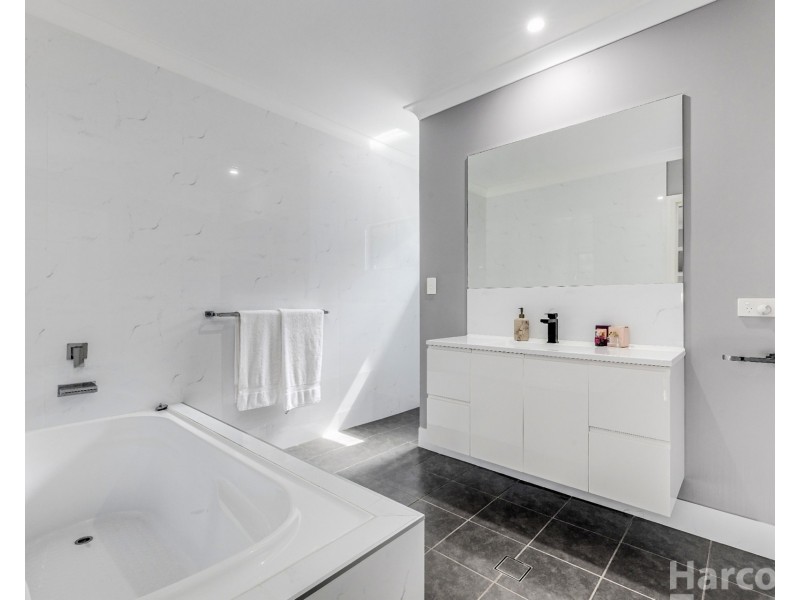 9 Grandview Parade, South West Rocks NSW 2431