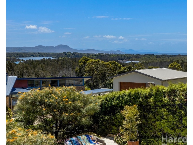 9 Grandview Parade, South West Rocks NSW 2431
