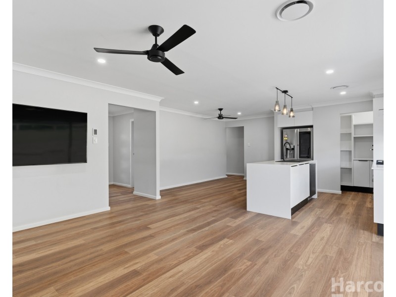 14 Springfields Drive, Greenhill NSW 2440