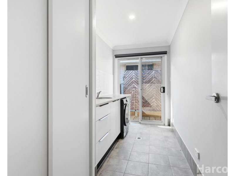 14 Springfields Drive, Greenhill NSW 2440