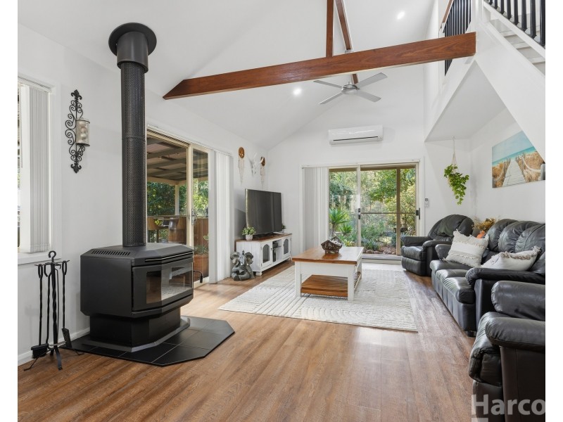 1527 Armidale Road, Temagog NSW 2440