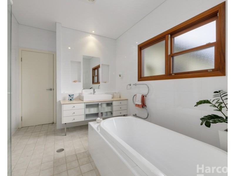 5 Greenway Close, South West Rocks NSW 2431