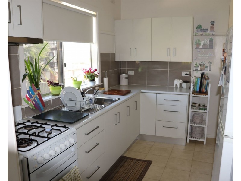2 Ronald Wixted Avenue, South Kempsey NSW 2440
