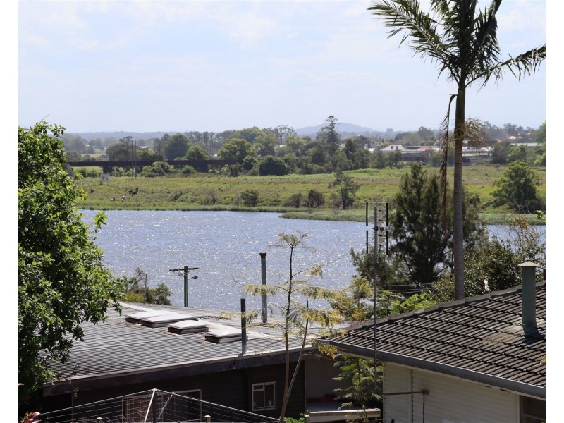 2 Ronald Wixted Avenue, South Kempsey NSW 2440