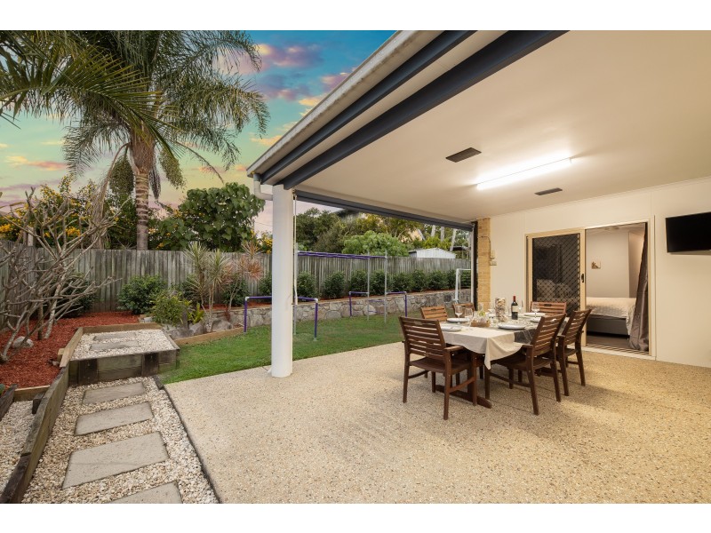 30 Third Avenue, Coolum Beach QLD 4573