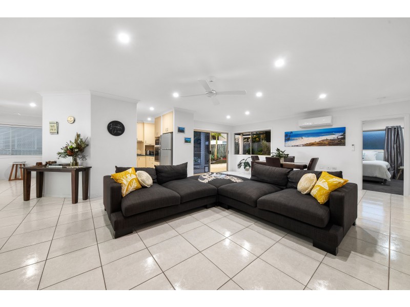30 Third Avenue, Coolum Beach QLD 4573