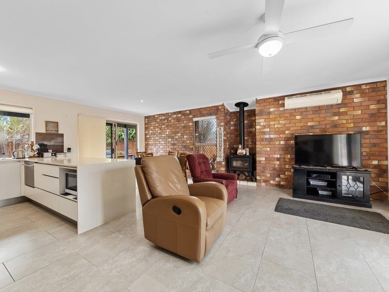 2/107 Yandina Coolum Road, Coolum Beach QLD 4573