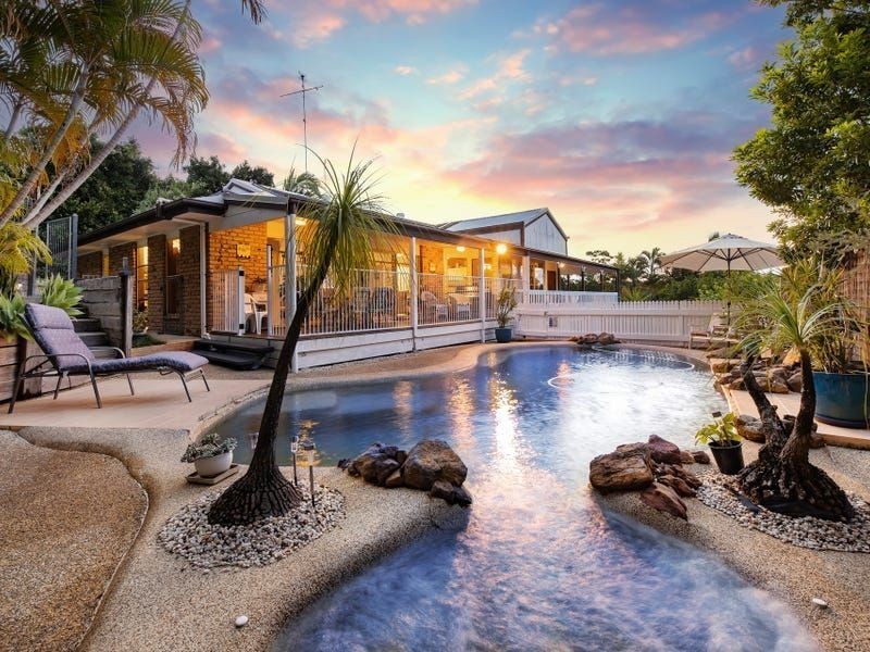 35 Fairway Close, Mount Coolum QLD 4573