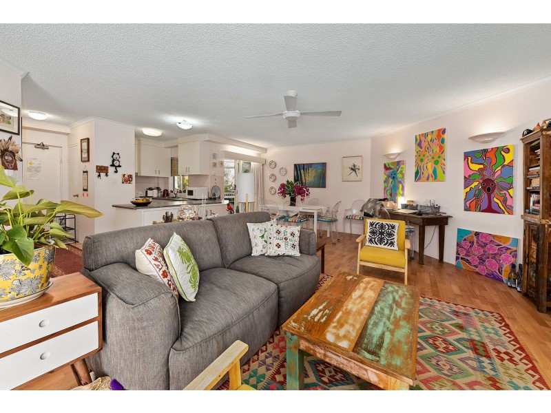 2/34 First Avenue, Coolum Beach QLD 4573