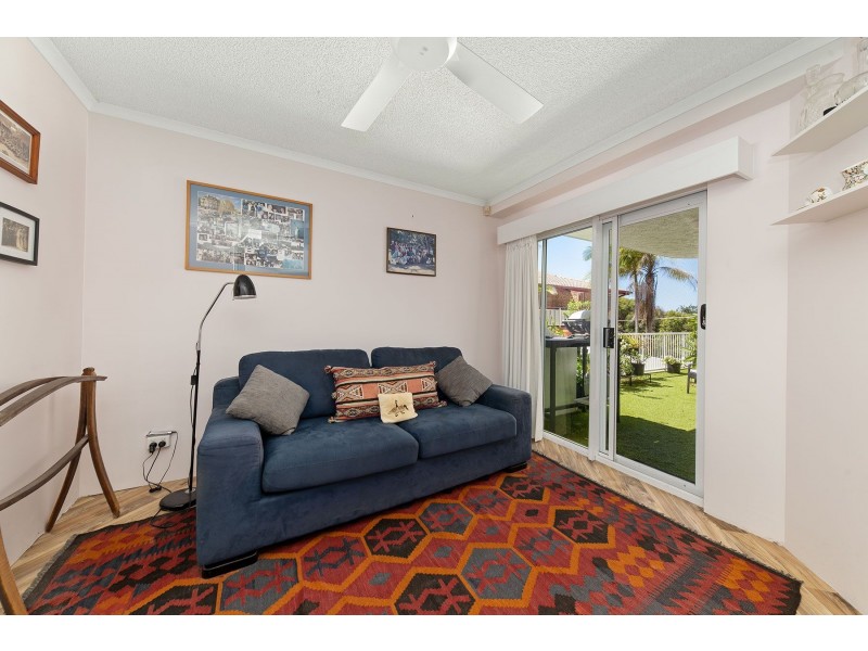 2/34 First Avenue, Coolum Beach QLD 4573