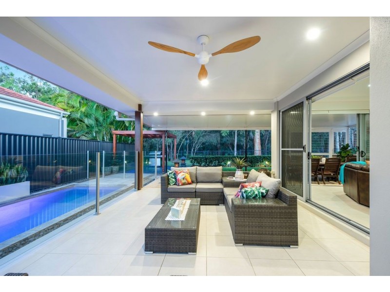 77 The Avenue, Peregian Springs QLD 4573