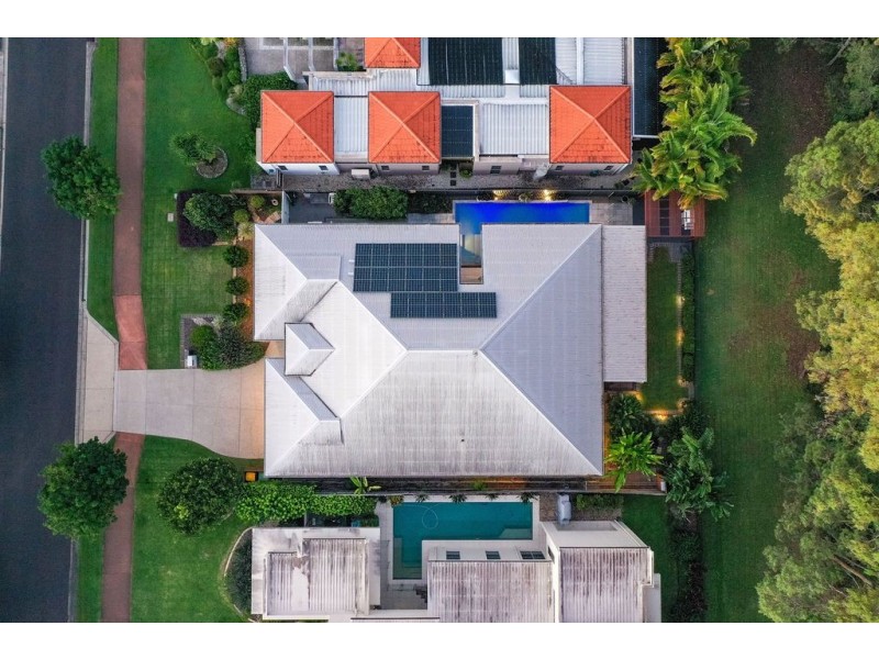 77 The Avenue, Peregian Springs QLD 4573