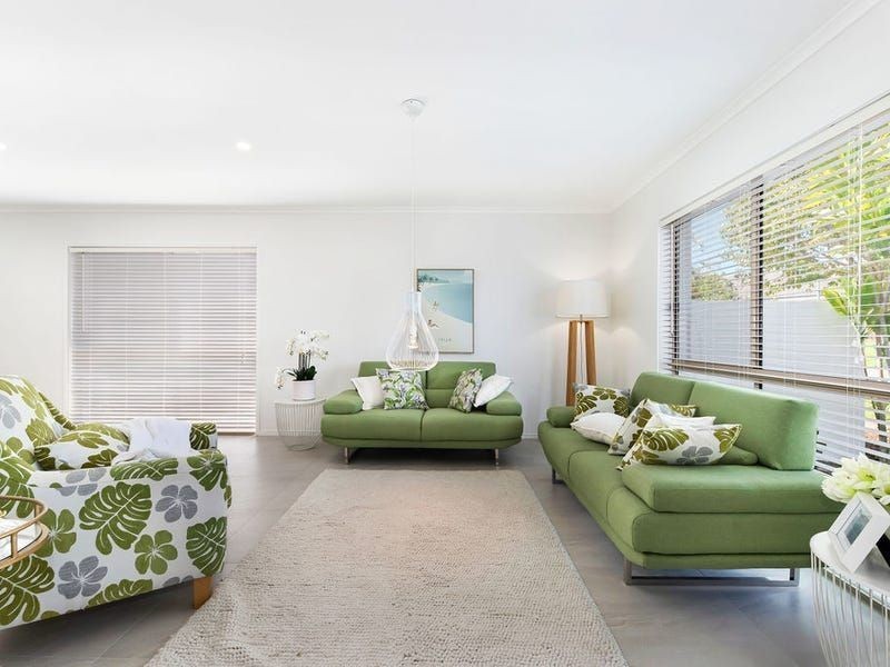 6 Sandhurst Crescent, Peregian Springs QLD 4573