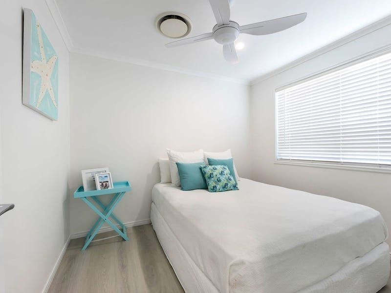 6 Sandhurst Crescent, Peregian Springs QLD 4573