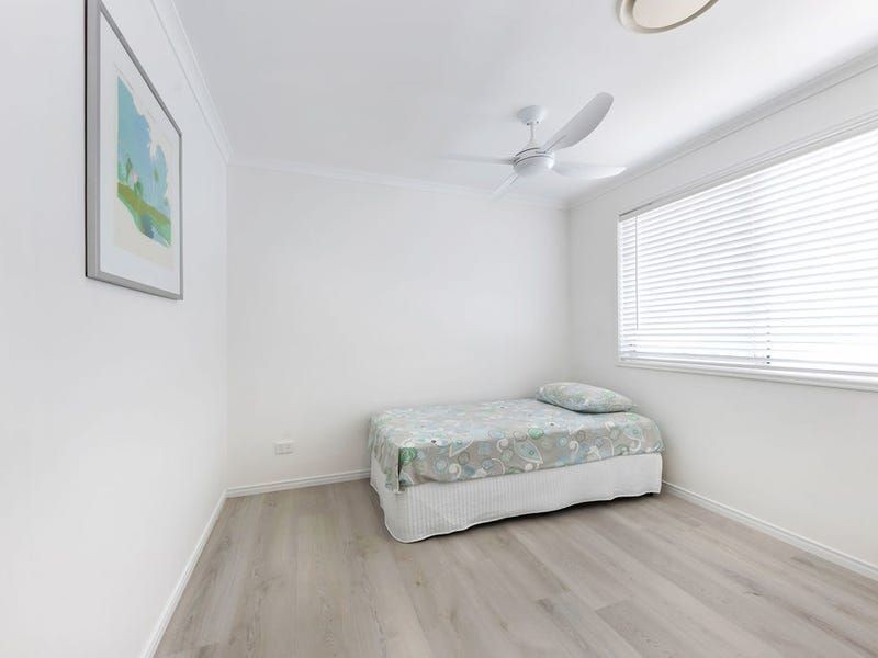 6 Sandhurst Crescent, Peregian Springs QLD 4573