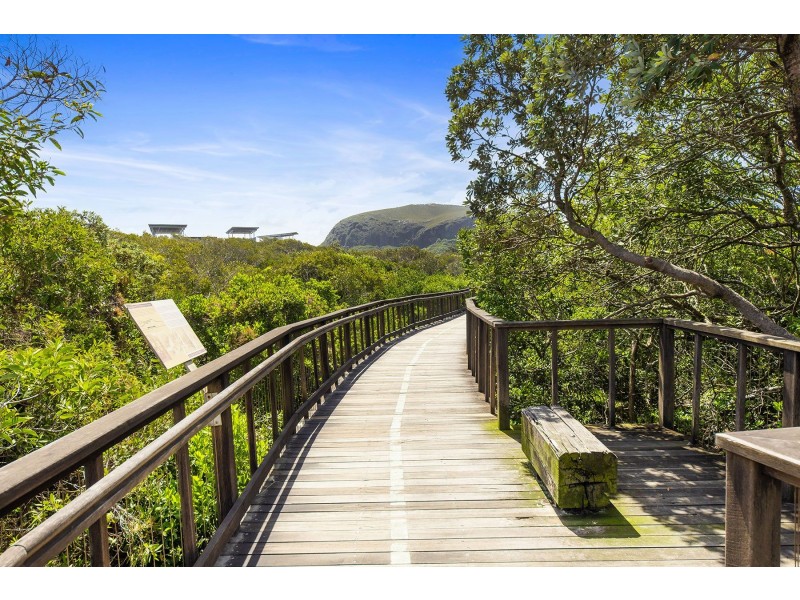 1204/27 Boardwalk Boulevard, Mount Coolum QLD 4573