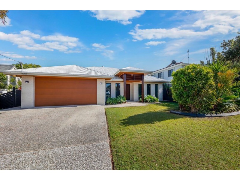 9 Third Avenue, Coolum Beach QLD 4573
