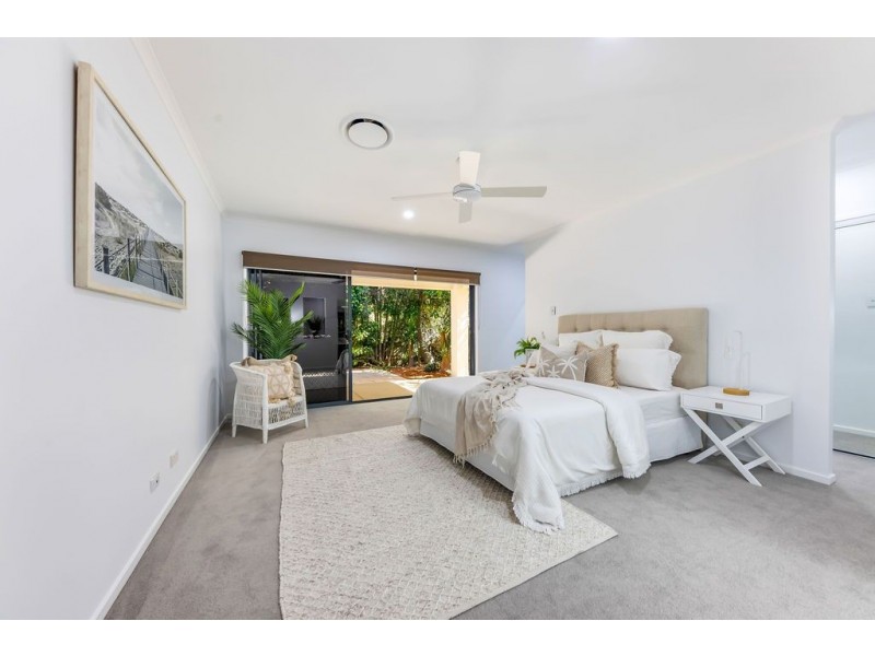 25 Riviera Crescent, Peregian Springs QLD 4573