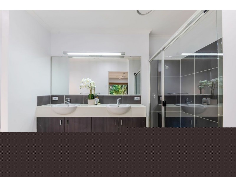 25 Riviera Crescent, Peregian Springs QLD 4573