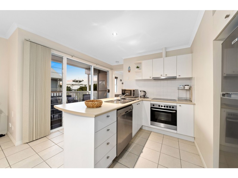 19 Beachway Parade, Marcoola QLD 4564
