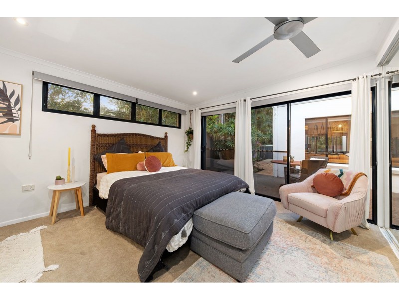 42 Warran Road, Yaroomba QLD 4573