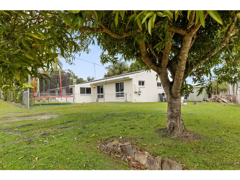 4 Cascade Drive, Yandina QLD 4561