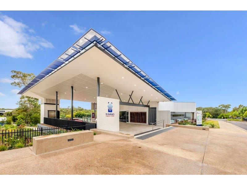 2 Curlew Way, Peregian Springs QLD 4573