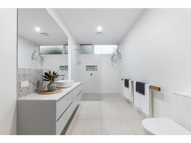 5 Mahogany Drive, Marcus Beach QLD 4573