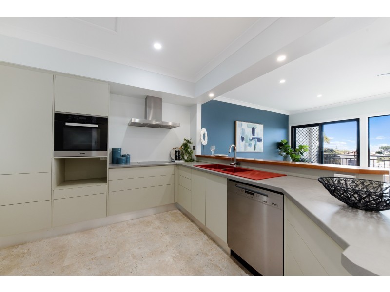 10/1 Bay Terrace, Coolum Beach QLD 4573