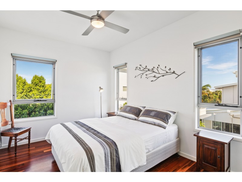 10 Beach Haven Place, Mount Coolum QLD 4573
