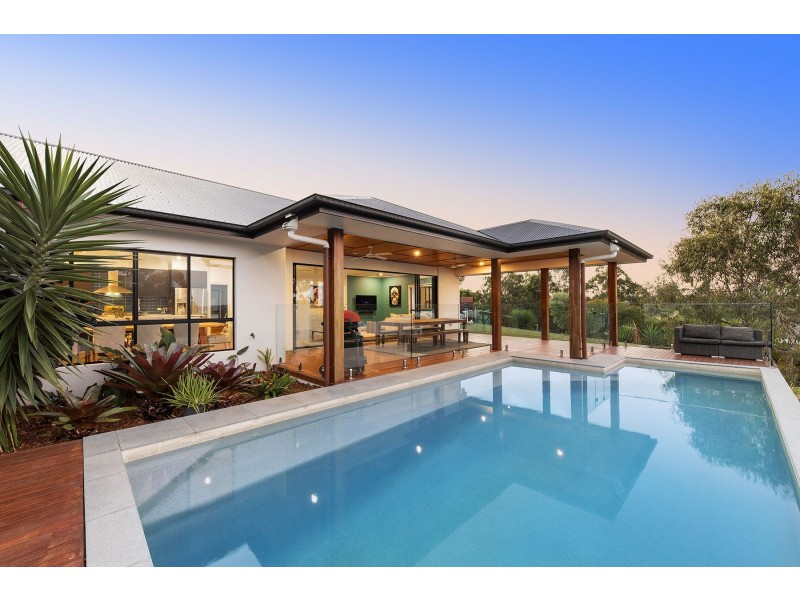 37 Skybolt Road, Valdora QLD 4561