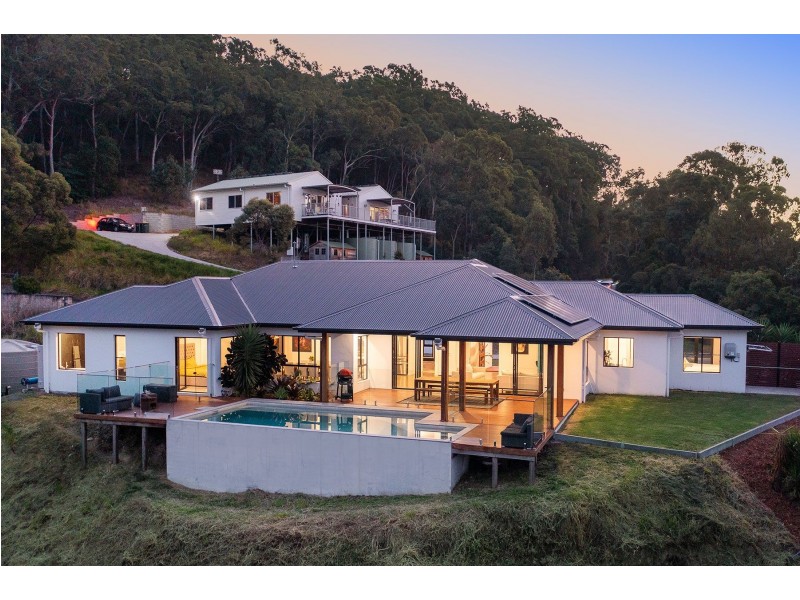 37 Skybolt Road, Valdora QLD 4561