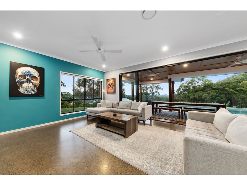37 Skybolt Road, Valdora QLD 4561