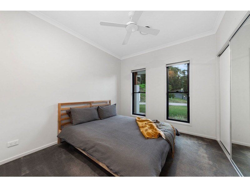 37 Skybolt Road, Valdora QLD 4561