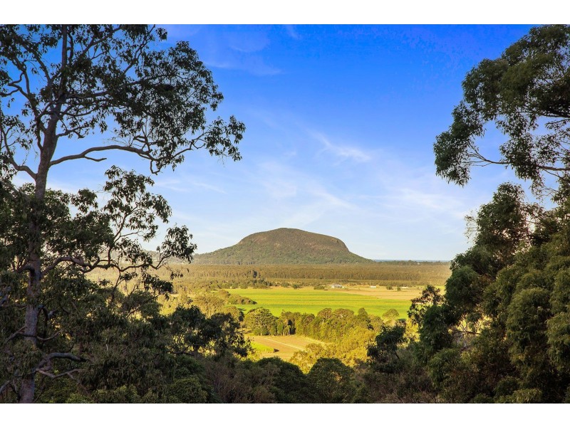 37 Skybolt Road, Valdora QLD 4561