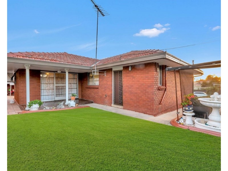 1 Gardiner Crescent, Fairfield West NSW 2165