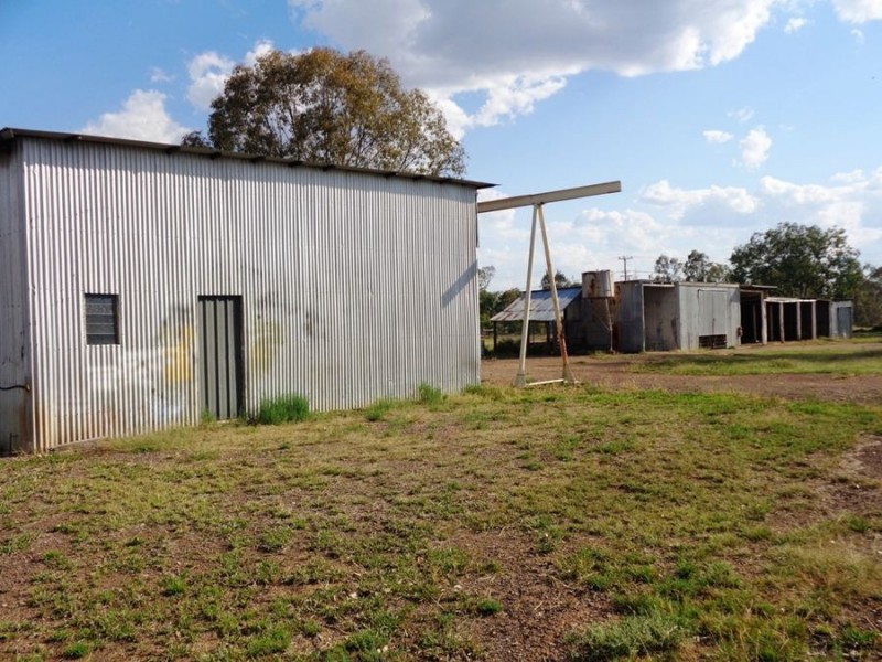 10 Forrest Street, Drillham QLD 4424