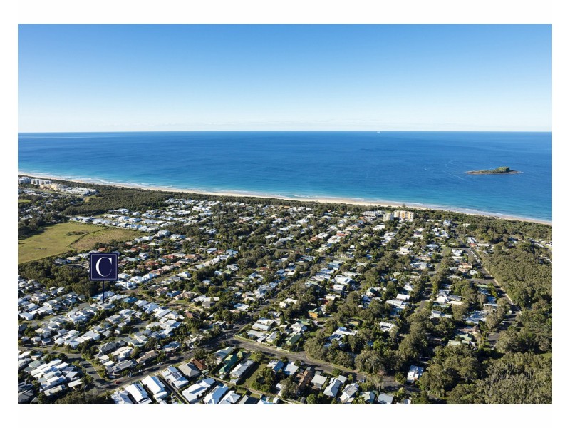 1/10 Deborah Cls, Mudjimba QLD 4564