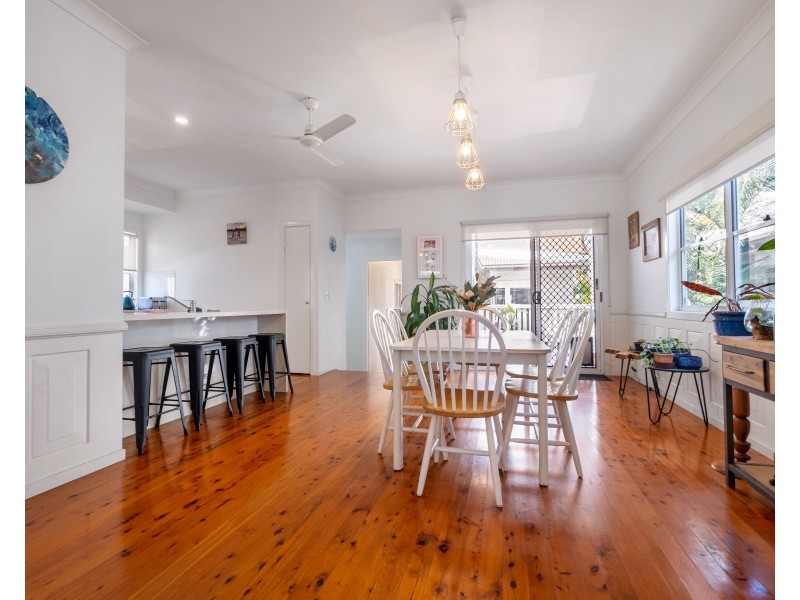 8 Seashore Street, Marcoola QLD 4564