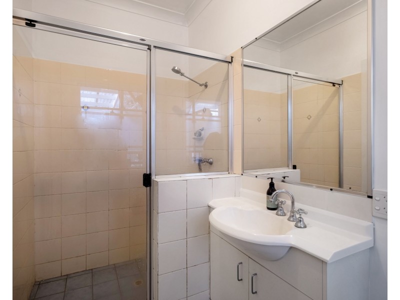 8 Seashore Street, Marcoola QLD 4564