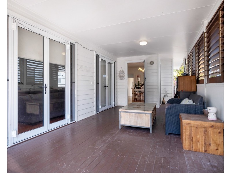 8 Seashore Street, Marcoola QLD 4564