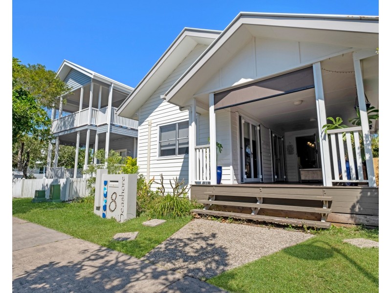 8 Seashore Street, Marcoola QLD 4564