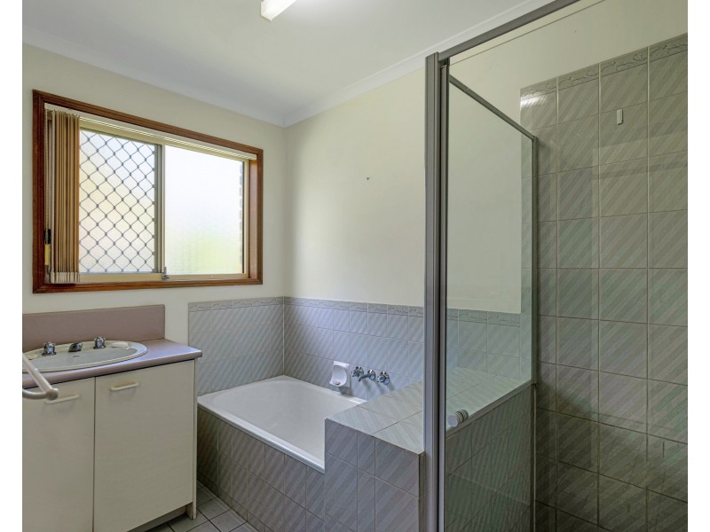 2/35 Karome Street, Pacific Paradise QLD 4564